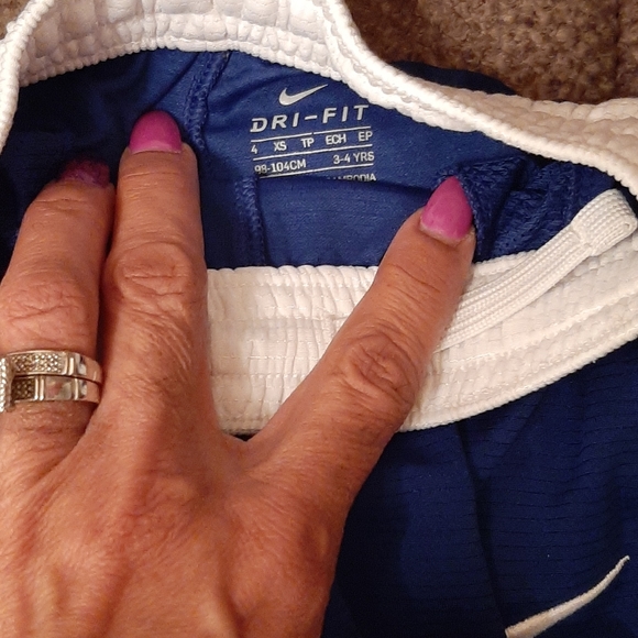 Nike toddler boys shorts size 4 - Picture 5 of 7